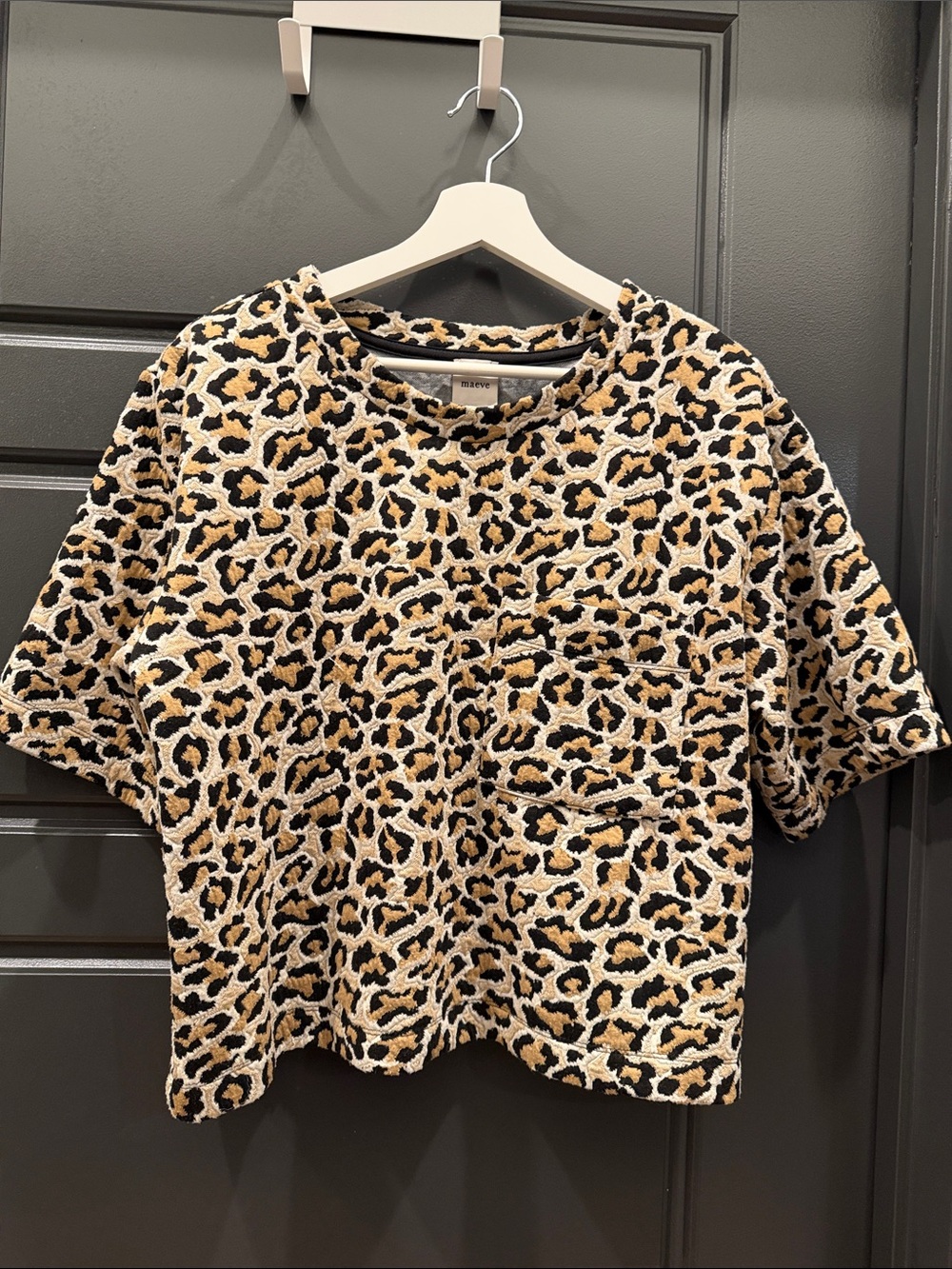 Maeve boxy leopard boxy tee size XL